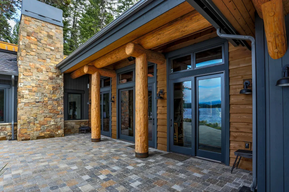 Lakeside Home by J Truex Architecture - Photo 10