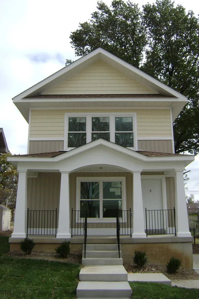 Compact Starter Residences by Art & Architecture Inc - Photo 11