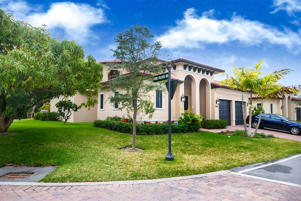 Smathers Four Mares, Pinecrest Florida by Jorge L. Esteban Architecture & Planning - Photo 5
