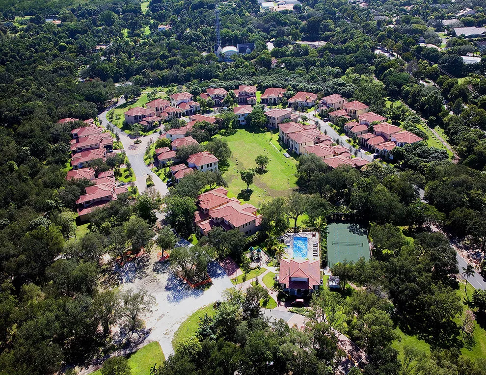 Smathers Four Mares, Pinecrest Florida by Jorge L. Esteban Architecture & Planning - Photo 6