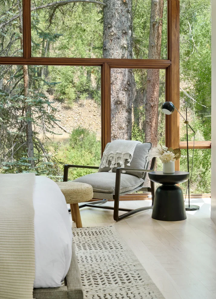 Snow Peak by Lisa Schmitz Interior Design - Photo 3