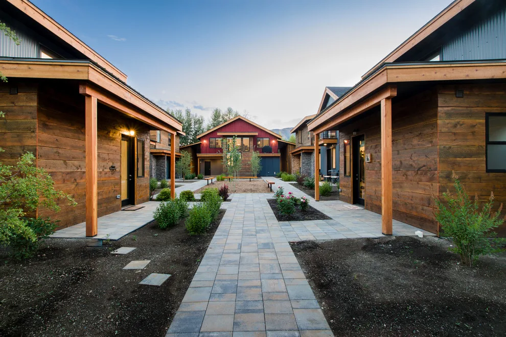 Sonitalena Cabins by M.O.D.E. LLC. - Photo 22