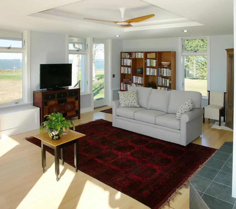 Tranquil and Serene Lakeside Residence by David D. Quillin Architecture - Photo 5