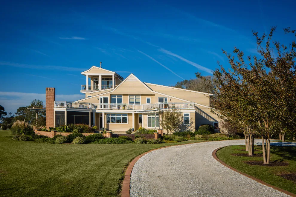 Heritage Home with a Scenic Outlook by David D. Quillin Architecture - Photo 6