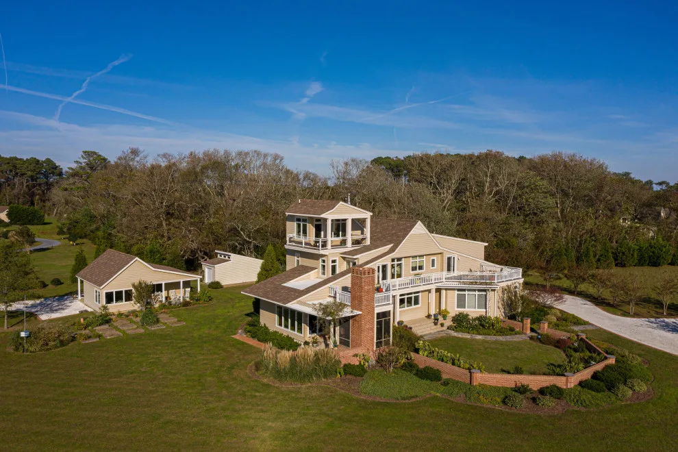 Heritage Home with a Scenic Outlook by David D. Quillin Architecture - Photo 12