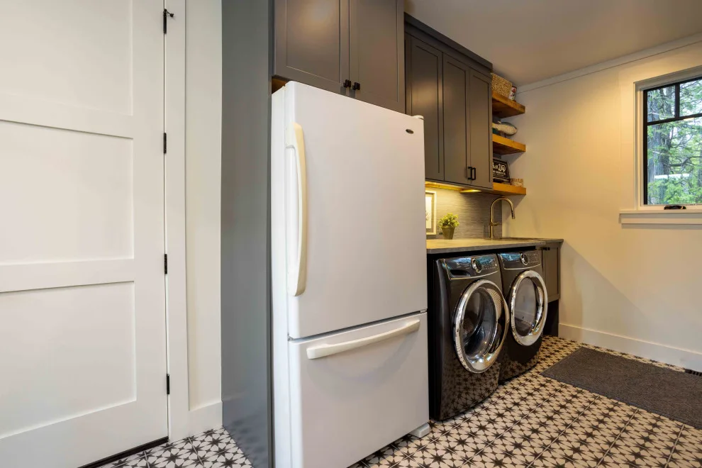 Edgewater Design Group - Photo 9