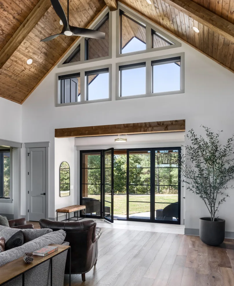 Hilltop Home in Southern Tennessee by Noble Architects, LLC - Photo 15