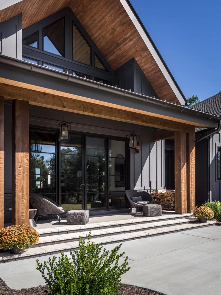Hilltop Home in Southern Tennessee by Noble Architects, LLC - Photo 2