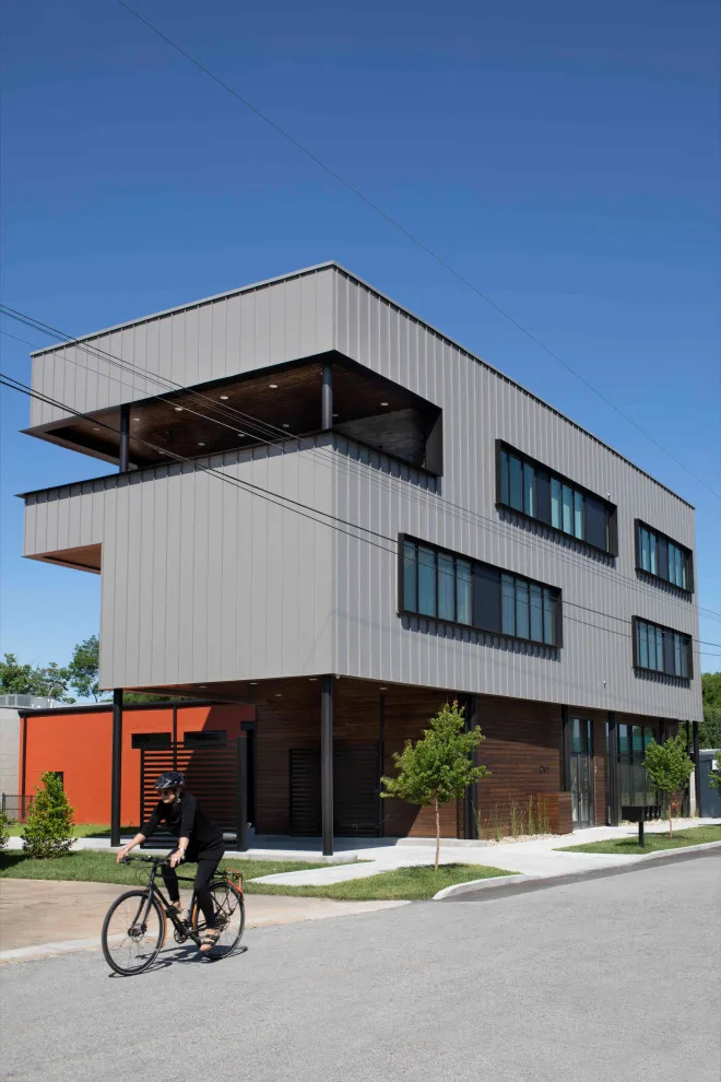 Southside Adjustment by Hefferlin & Kronenberg Architects - Photo 6