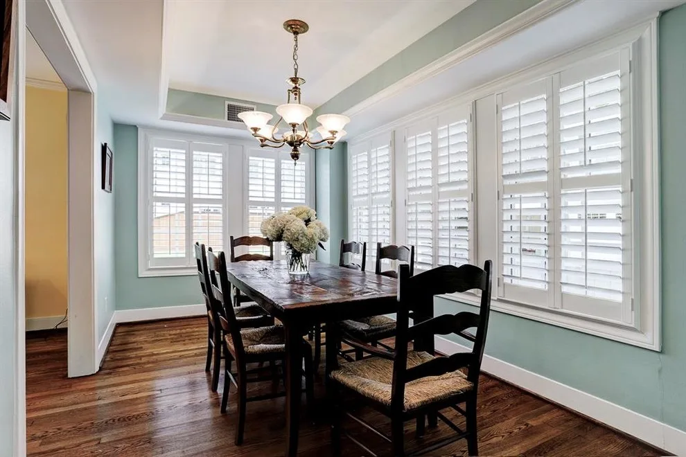Classic Residence in Southside Place, Texas by Newhaven Residential Design - Photo 14