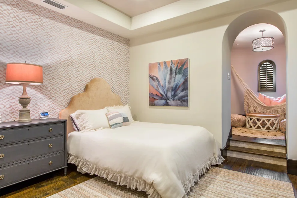 Eclectic Spanish Residence by Heritage Design Studio - Photo 13