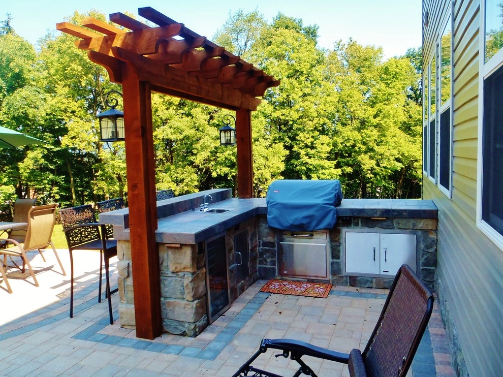 Outdoor Kitchen by Weavers Landscape Company - Photo 2