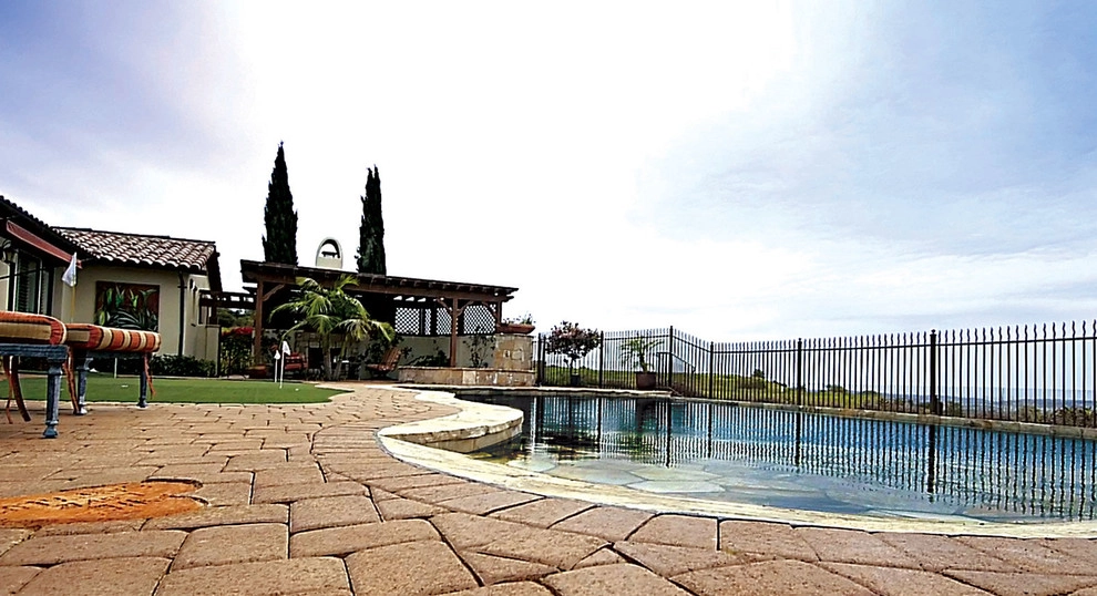 Ocean Blue Pools And Landscaping - Photo 9