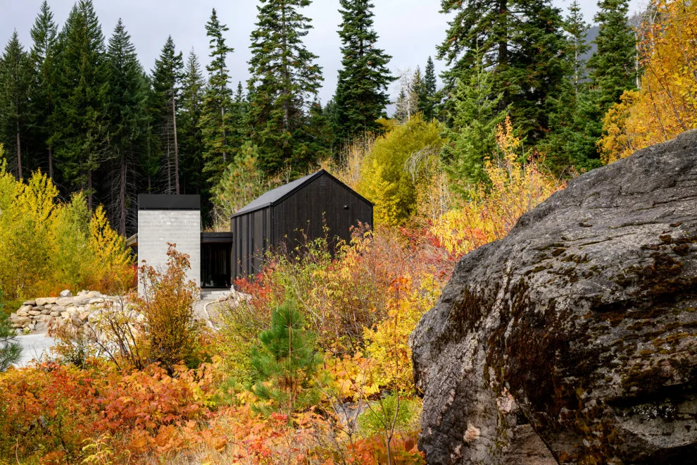 Divide Cabin by Syndicate Smith LLC - Photo 7