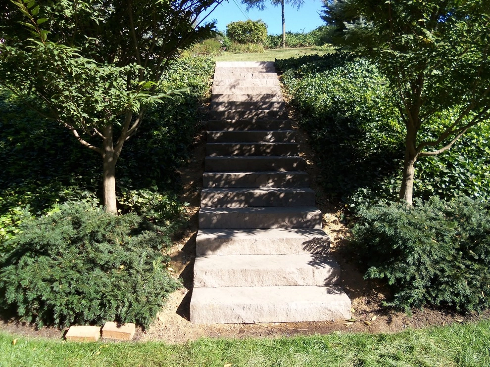 Techo-Bloc Steppers by Weavers Landscape Company - Photo 2