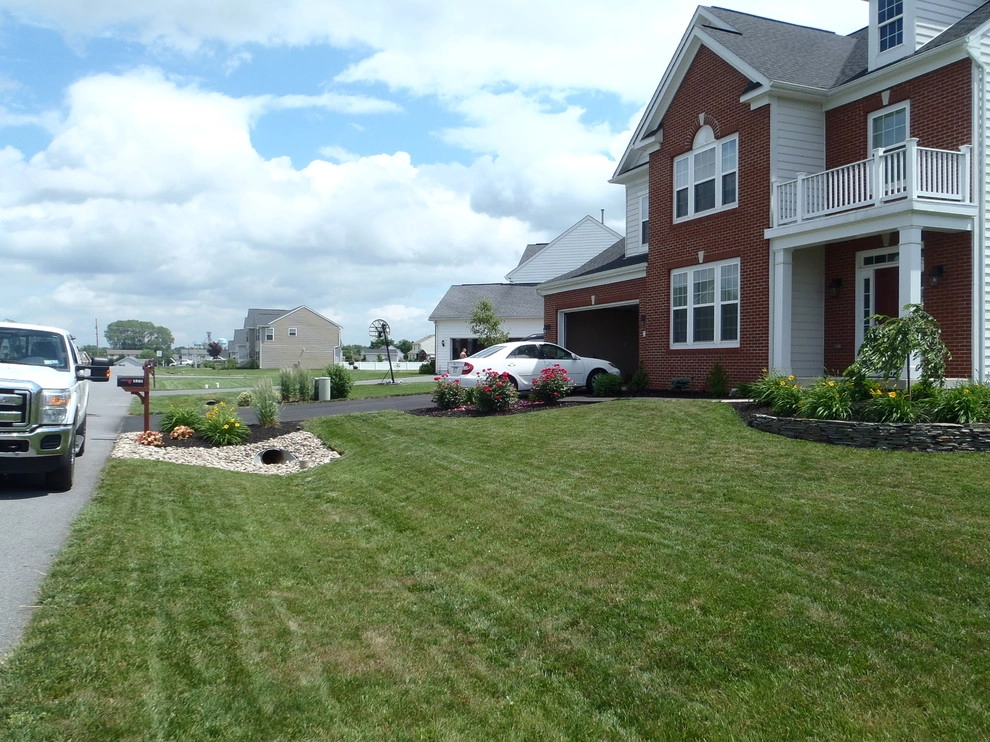 2012 Greencastle Landscape/Hardscape Project by Weavers Landscape Company - Photo 3