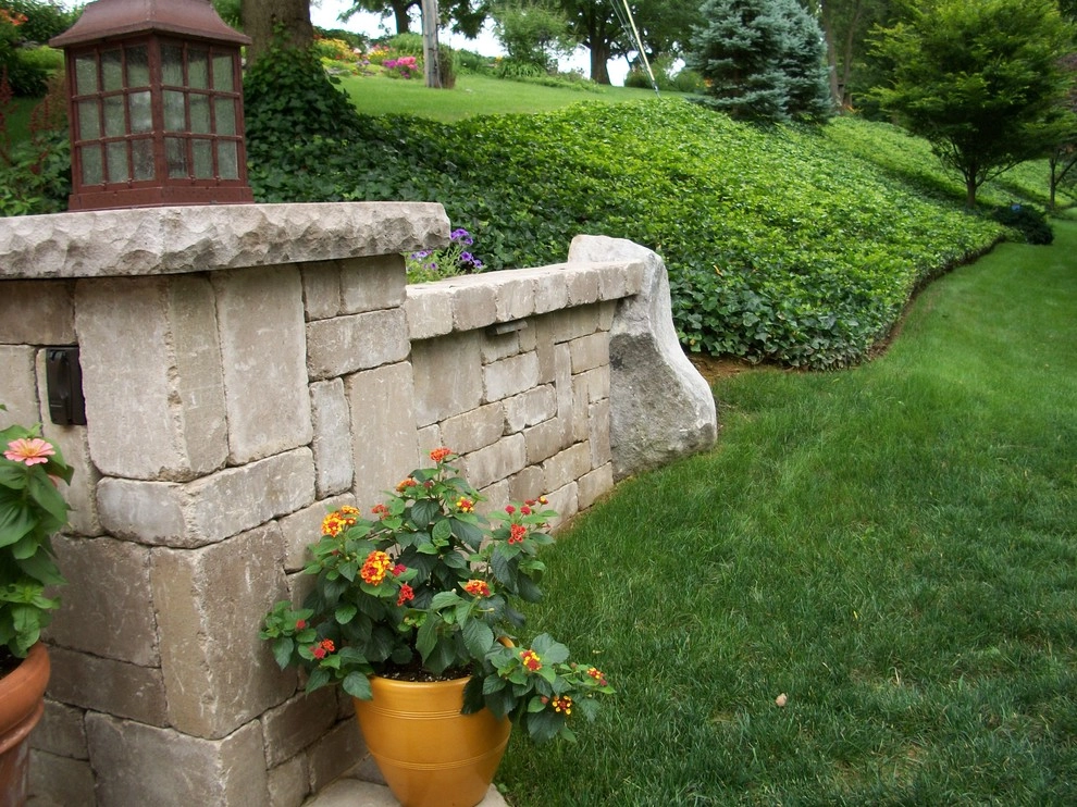 Beautiful Patio/Garden House by Weavers Landscape Company - Photo 9
