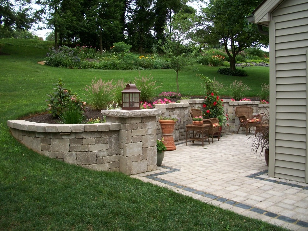 Beautiful Patio/Garden House by Weavers Landscape Company - Photo 15