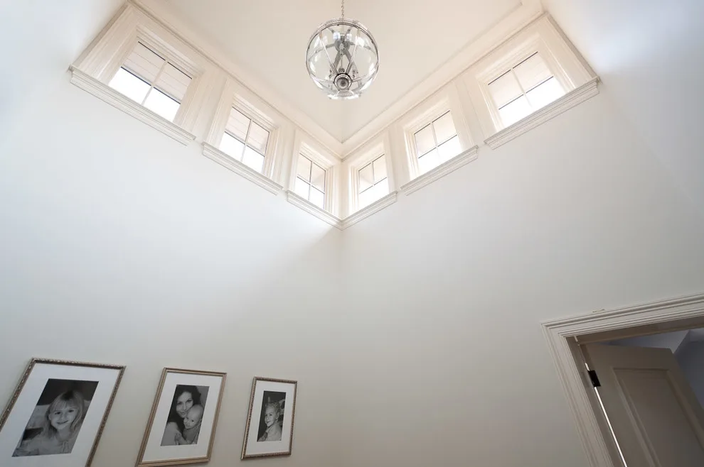 Stairways and Corridors by Alisberg Parker - Photo 2