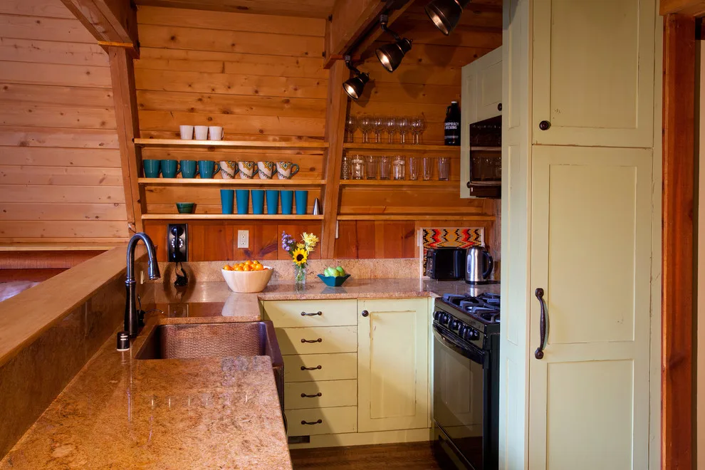 Stanfield Taos Ski Haus Revamp by Henry Architects - Photo 10