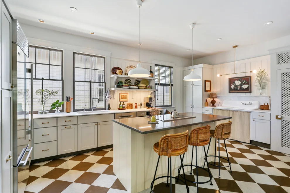 State Street Revamp and Master Suite Expansion by Volume Zero, LLC - Photo 9