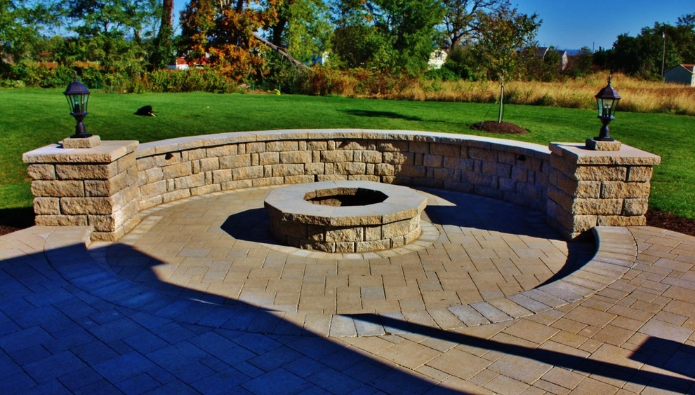 Outdoor Entertainment Areas by Weavers Landscape Company - Photo 8