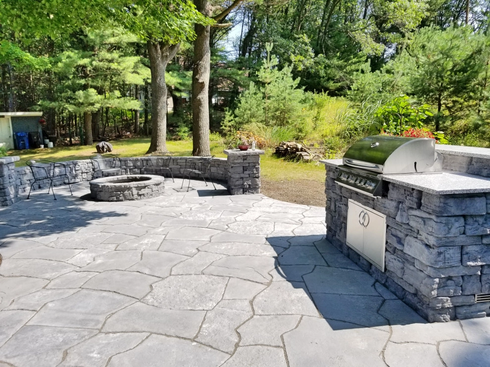 Rosetta Patio & Built in Grill by Weesies Bros. Garden Centers & Landscaping - Photo 2
