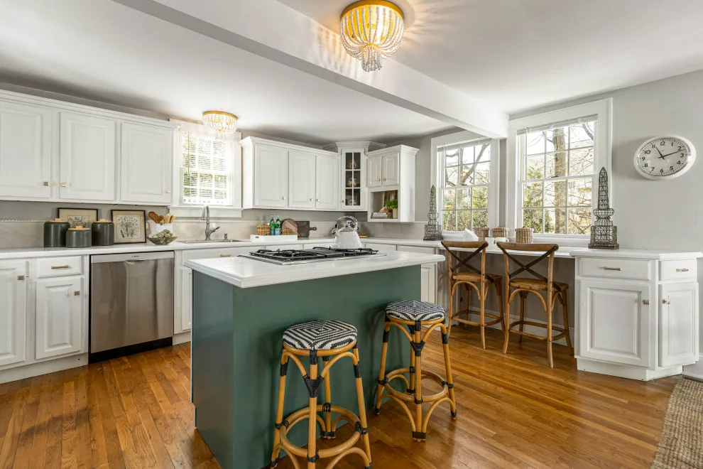 Storybook Cottage by MAR JENNINGS/S&J Multimedia LLC - Photo 14