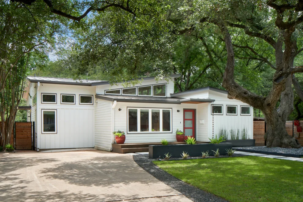Creekside Home by DK Studio - Photo 8