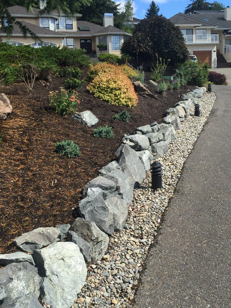 Lake Sammamish Landscape Renovation by West Edge Landworks LLC - Photo 9