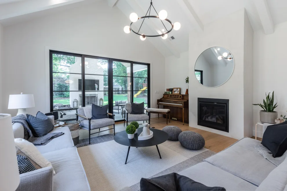 Contemporary Tudor by BLOM Design Studio - Photo 8