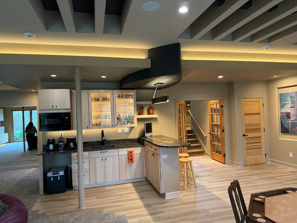 Summit Ridge Home by Jim Peterson Architect Emeritus - Photo 3