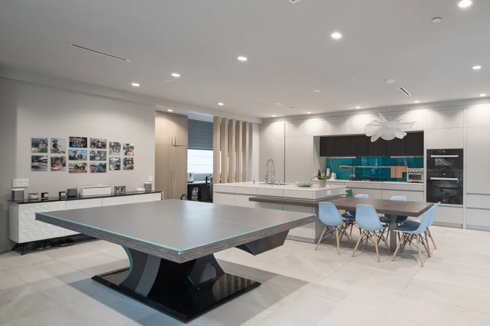 Radiant Contemporary by Masa Studio Architects - Photo 25