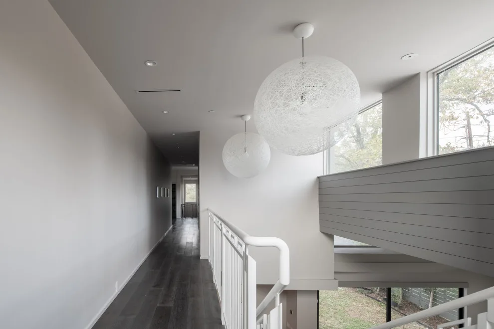 Radiant Contemporary by Masa Studio Architects - Photo 13