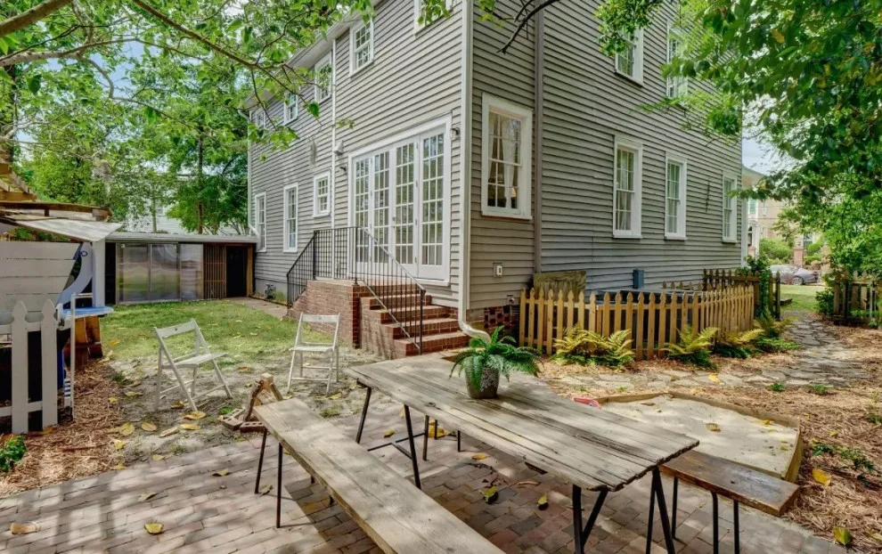 Sutton-Burgwin House renovation and restoration by B + O Design Studio, Pllc - Photo 4