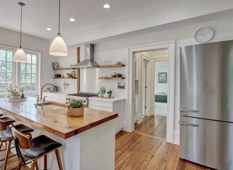 Sutton-Burgwin House renovation and restoration by B + O Design Studio, Pllc - Photo 2