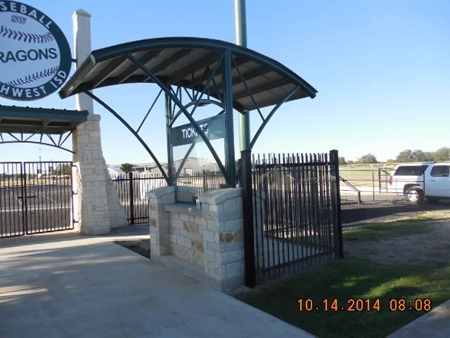SWISD Main Campus Outdoor Enhancement by EFG Architect - Photo 3