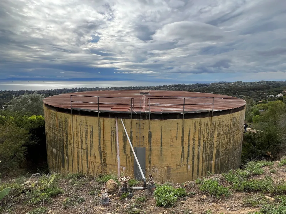 Cistern Residence by Two Trees Architects, Inc - Photo 2