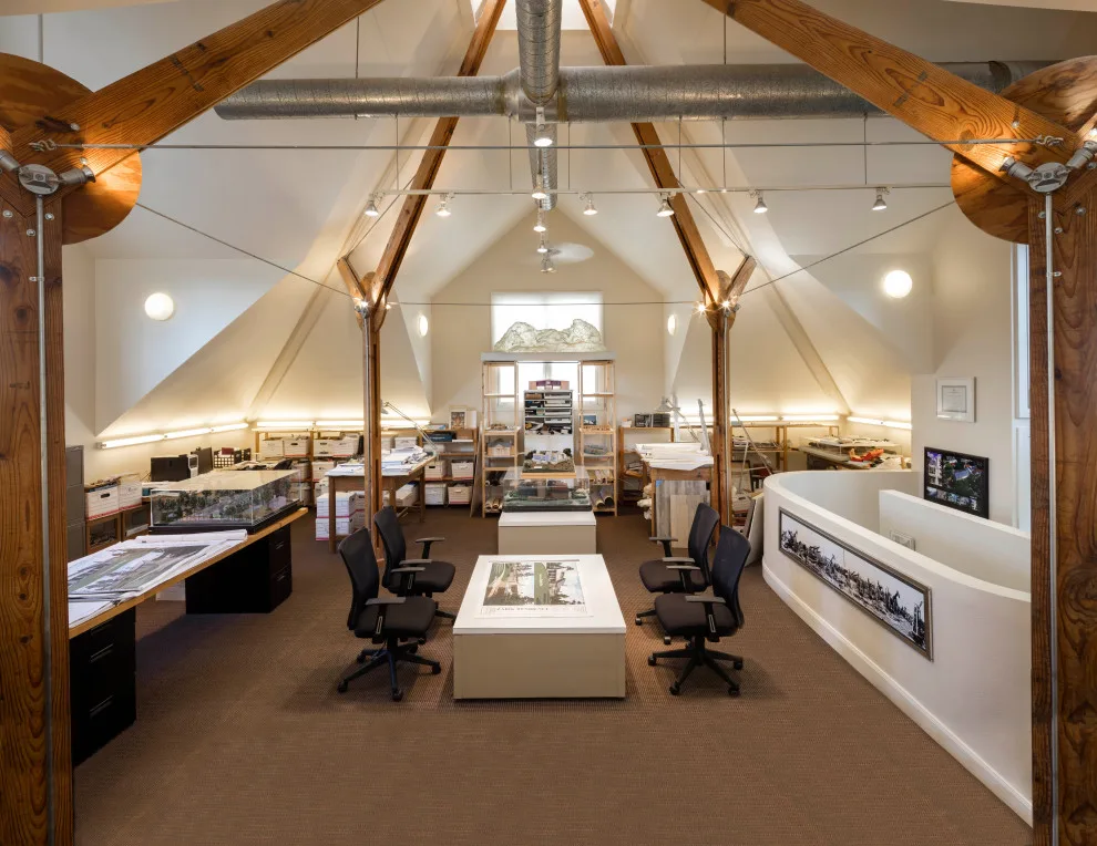 The Adams Mixed-Use Residence by Adams Architects, Inc. - Photo 9