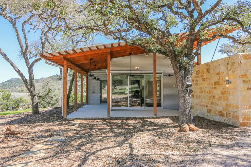 The Goat Barns by Ignacio Salas-Humara Architect LLC - Photo 38