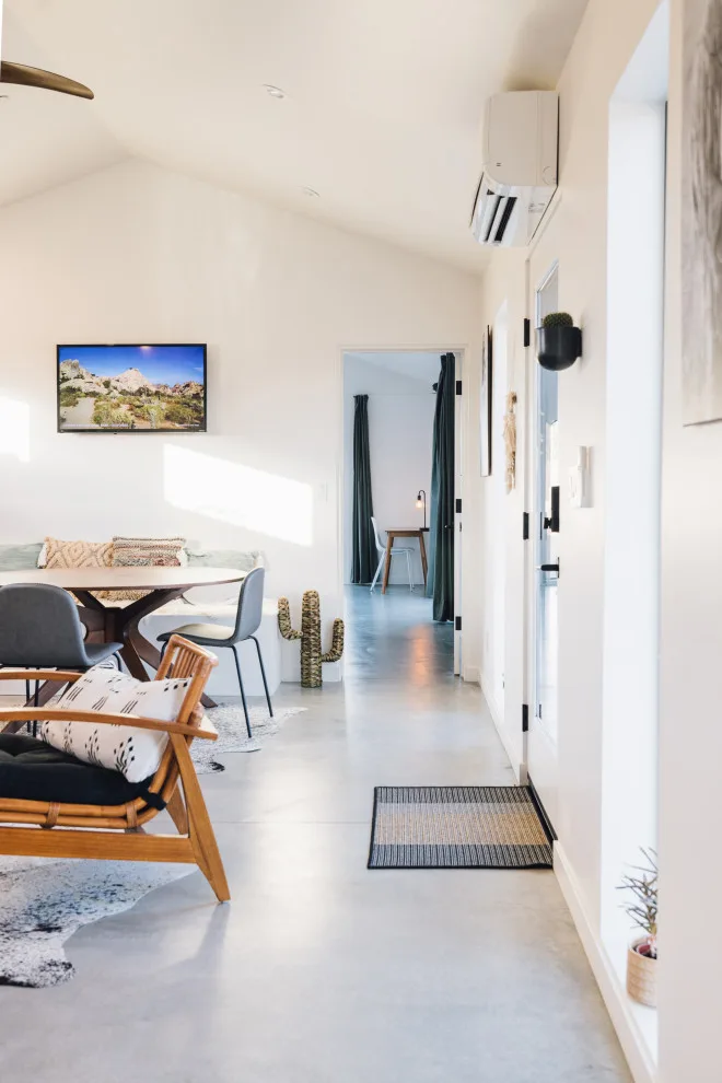 The Contemporary Wolfden Cottage by Wolfgang Pichler Design Inc. - Photo 28