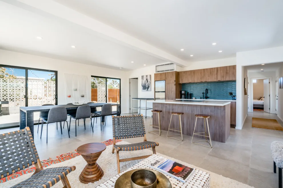The Contemporary Wolf Den by Wolfgang Pichler Design Inc. - Photo 26