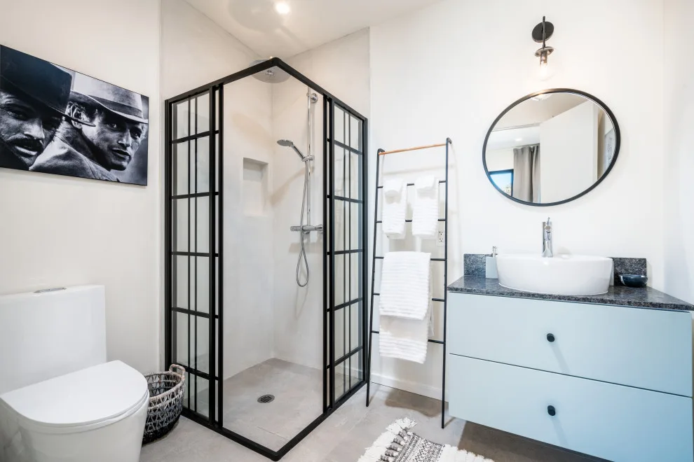 The Contemporary Wolf Den by Wolfgang Pichler Design Inc. - Photo 10