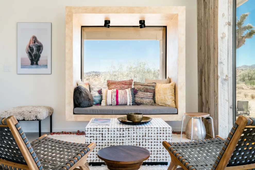 The Contemporary Wolf Den by Wolfgang Pichler Design Inc. - Photo 8
