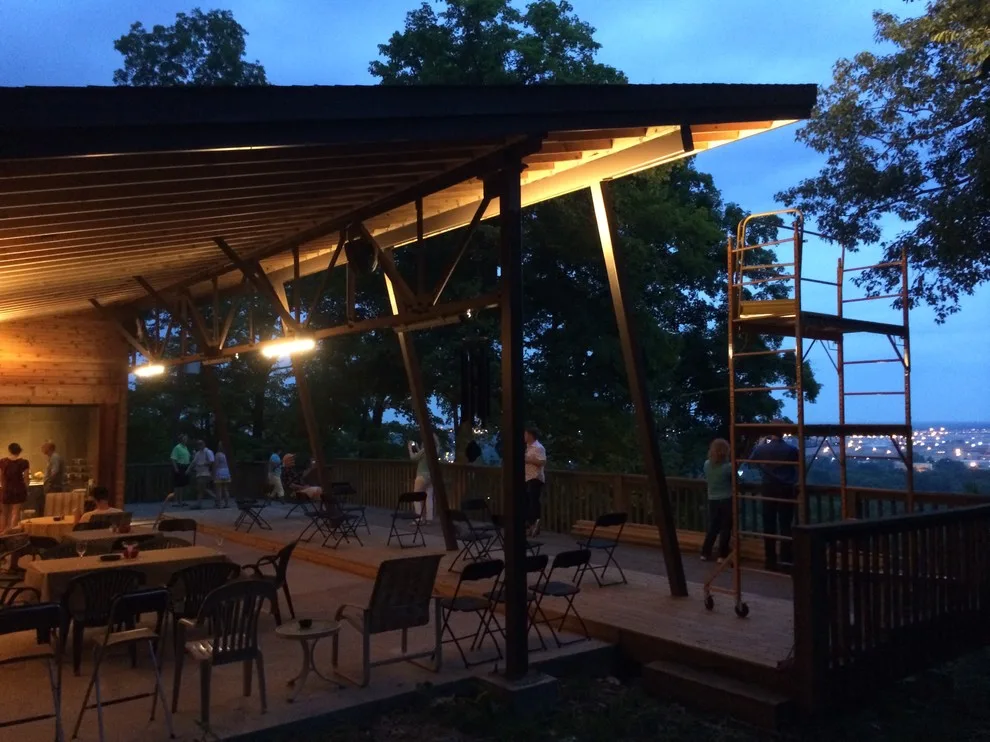 The Vista Pavilion by Jim Peterson Architect Emeritus - Photo 2