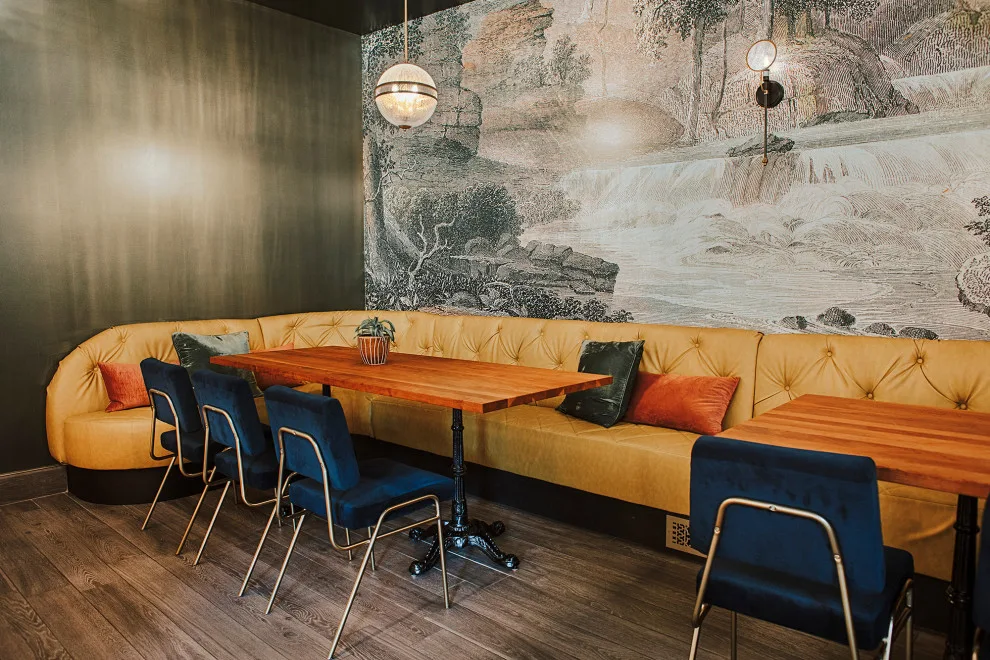 The Makeup Parlor by Adam Green Architect - Photo 2