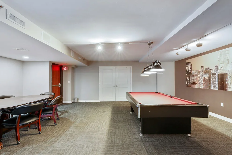 Modern Elegant Rooftop Apartment by B+A Architecture - Photo 7