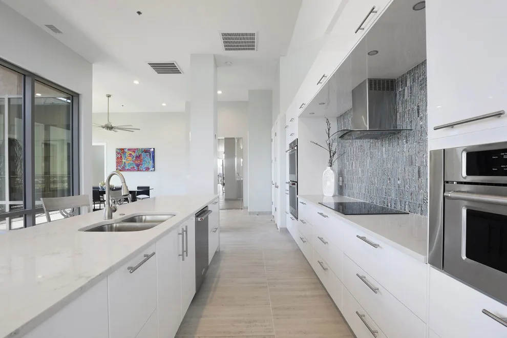 Modern Elegant Rooftop Apartment by B+A Architecture - Photo 10