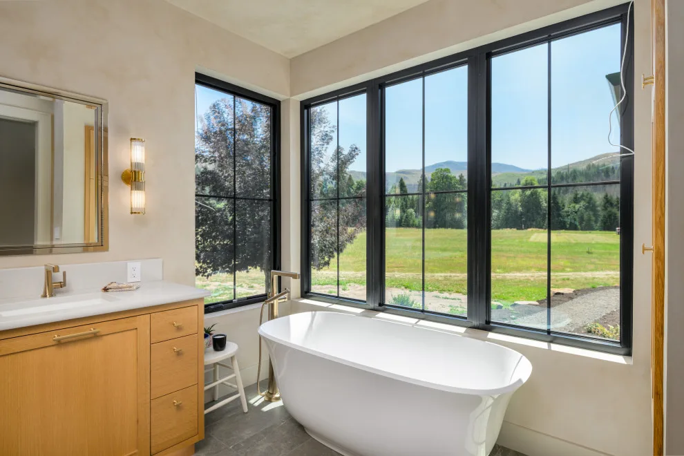 The Riverbank Ranch Home by Arbor South Architecture - Photo 10
