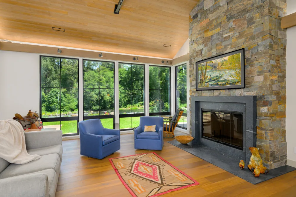 The Riverbank Ranch Home by Arbor South Architecture - Photo 15
